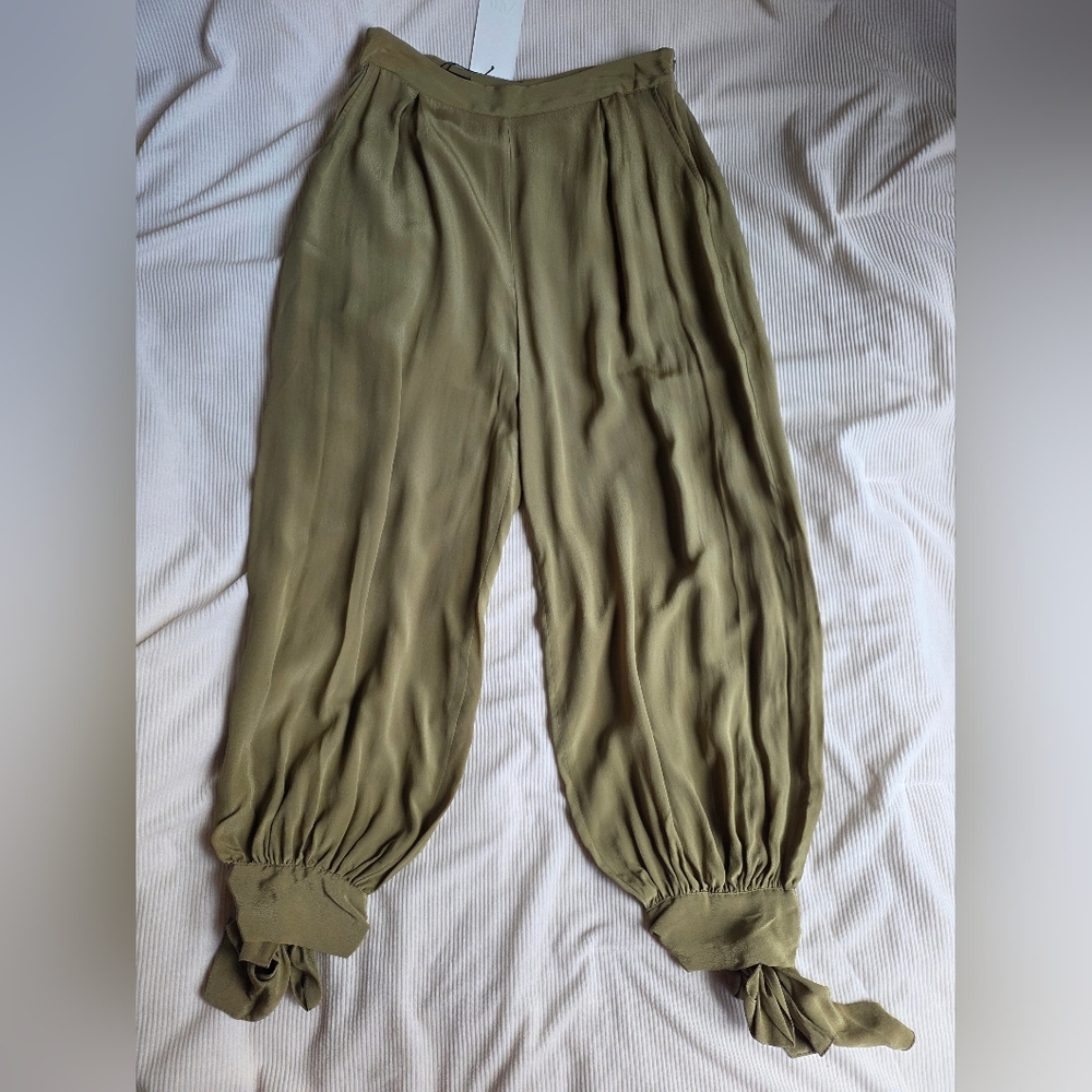 Zara cuffed balloon pants light khaki Nwt - Picture 2 of 14